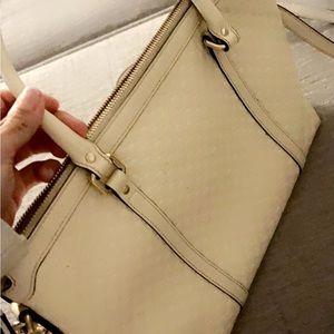 Gucci women purse